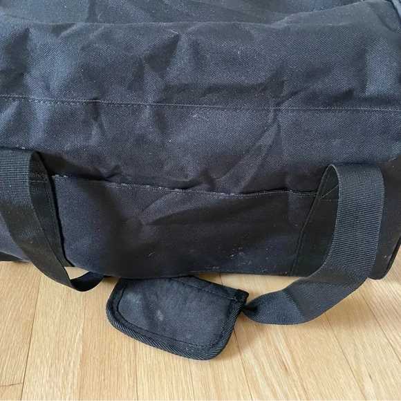 Black under the seat airplane bag - Picture 4 of 6